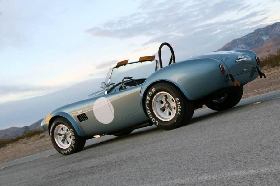  Shelby Cobra 289 FIA 50th Anniversary 2014 года  (фото 17 из 27)
